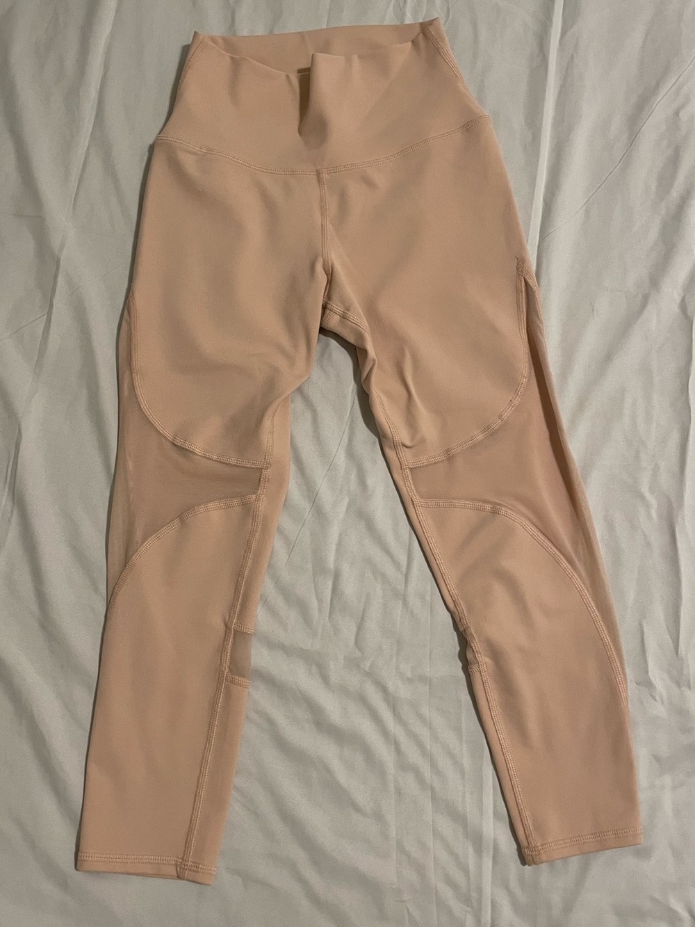 ALO Yoga Women’s crop Peach Leggings with High Waist